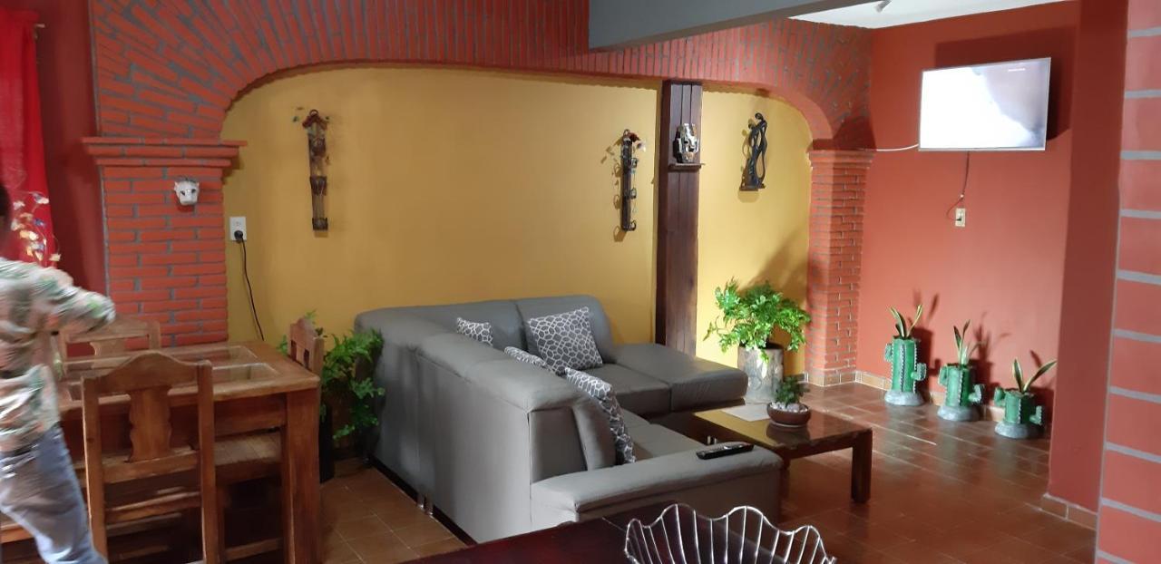 Villa Casa Bugambilias Taxco de Alarcon Exterior foto